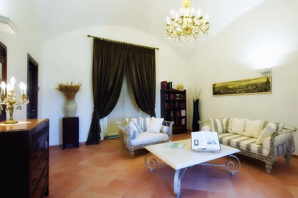 Relais Villa Buonanno Черкола Отель