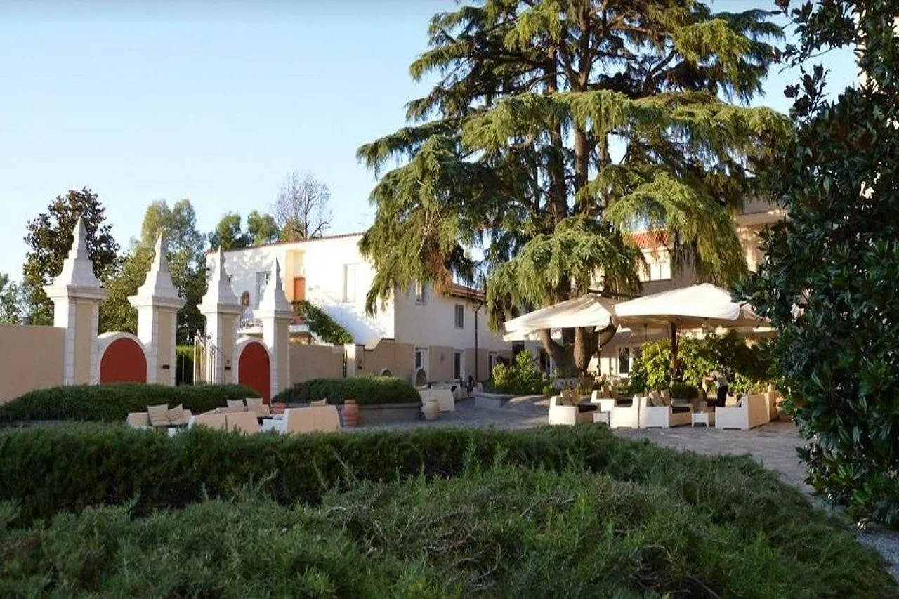 Relais Villa Buonanno Черкола 4*,